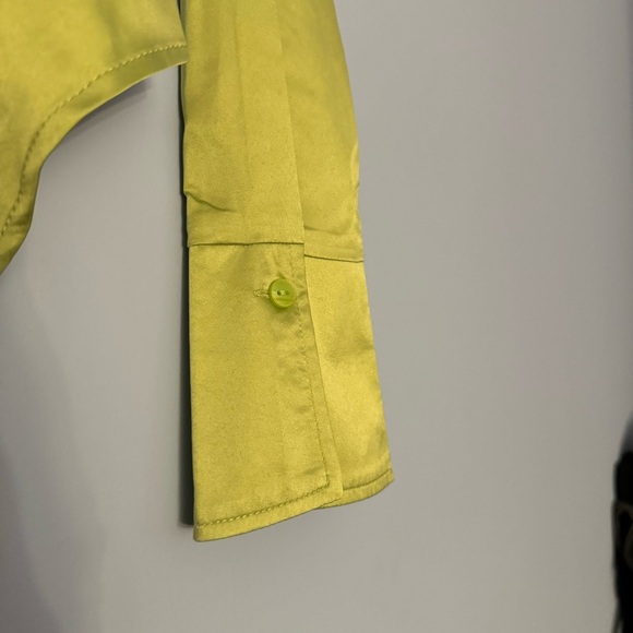 Target Top - Picture 3 of 6